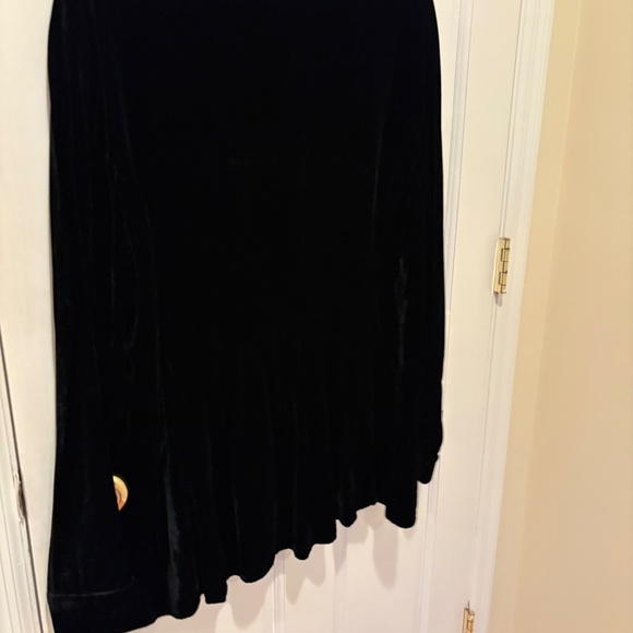 JJILL Black velvet shirt with full ruffle back size XL NWOT - Picture 6 of 7